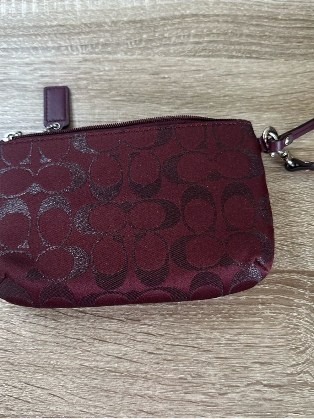 Coach Burgundy Signature Turnlock Wristlet - Picture 9 of 11